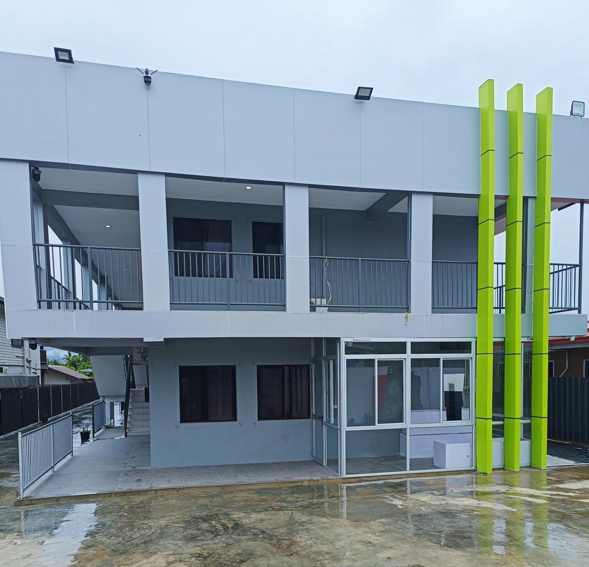 Pacific Apartments نادي المظهر الخارجي الصورة